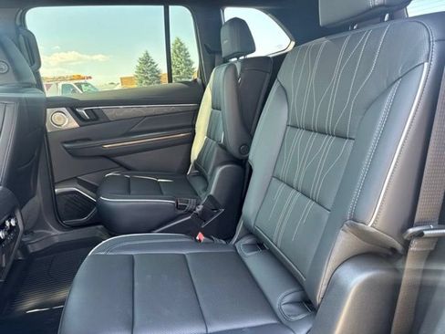 New 2026 Buick Enclave Avenir w/ Super Cruise Package AWD/4WD image 14