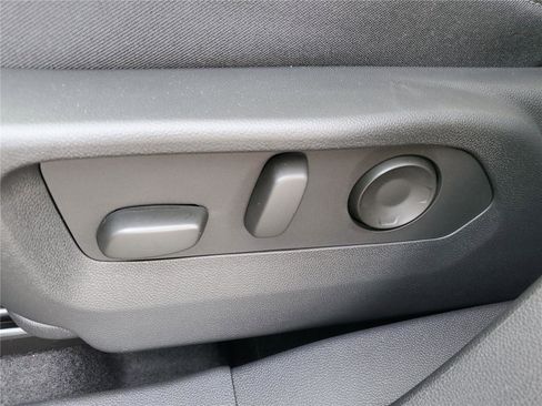 New 2026 Buick Envision Preferred image 17