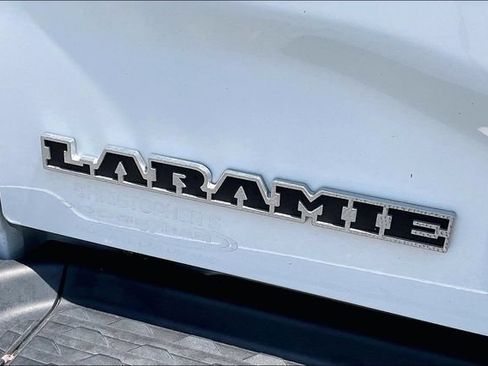 Used 2022 RAM 3500 Laramie AWD/4WD image 24