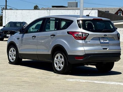Used 2017 Ford Escape S FWD image 5