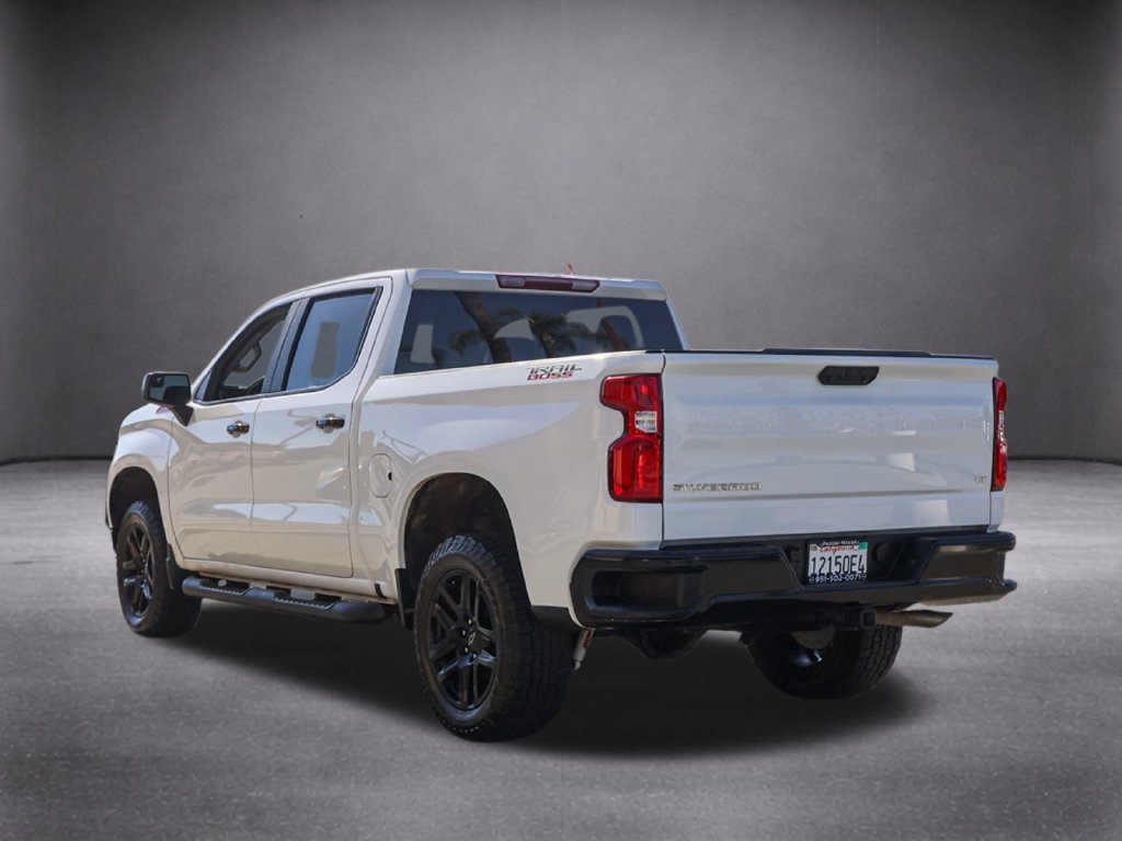 Used 2025 Chevrolet Silverado 1500 LT Trail Boss w/ Protection Package AWD/4WD image 7
