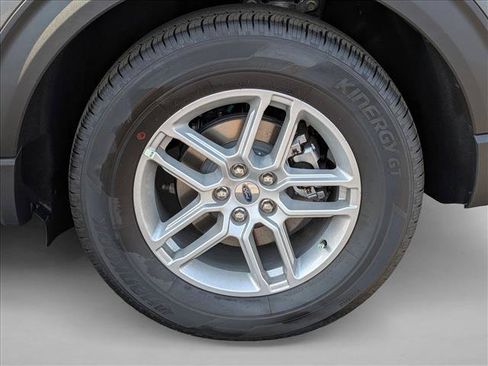 New 2026 Ford Explorer Active w/ Active Comfort Package RWD image 10