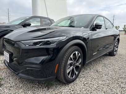 Used 2025 Ford Mustang Mach-E Select w/ Comfort Package Lite