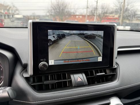 Used 2025 Toyota RAV4 LE image 20