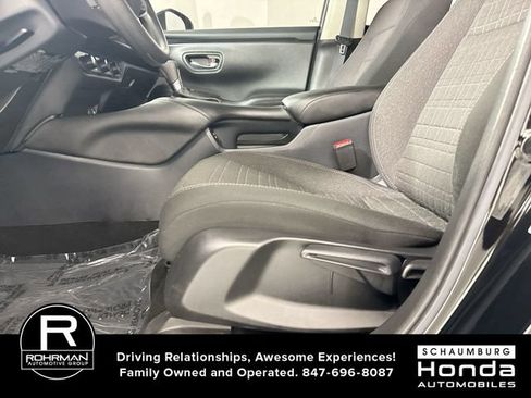 Used 2025 Honda HR-V LX image 21