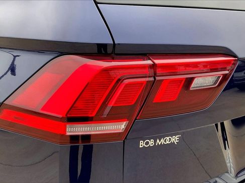 Used 2024 Volkswagen Tiguan Wolfsburg Edition image 29