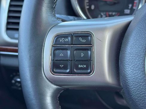 Used 2013 Jeep Grand Cherokee Limited image 22