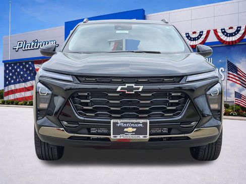 New 2026 Chevrolet Trax ACTIV w/ Sunroof Package FWD image 6