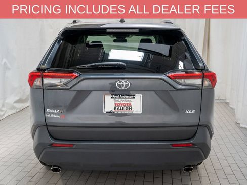 Used 2025 Toyota RAV4 XLE FWD image 4