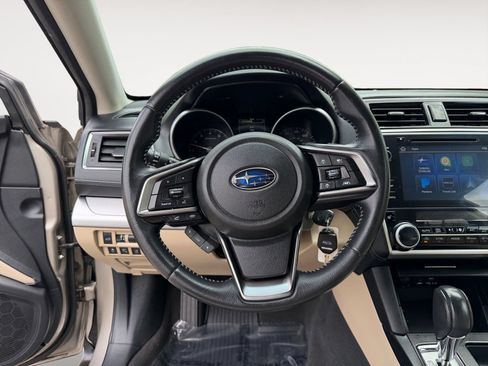 Used 2019 Subaru Outback 2.5i Premium AWD/4WD image 12
