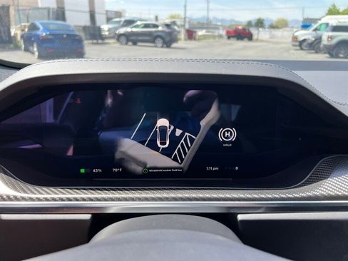 Used 2022 Tesla Model S Plaid AWD/4WD image 26