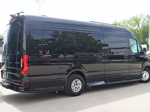 Used 2026 Mercedes-Benz Sprinter 3500 image 10
