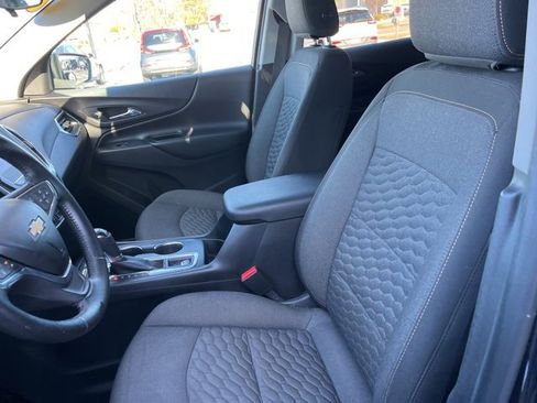 Used 2020 Chevrolet Equinox LT image 8