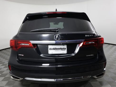 Used 2017 Acura MDX SH-AWD w/ Technology Package image 3