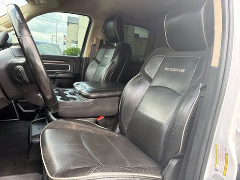 Used 2021 RAM 3500 Laramie AWD/4WD image 30