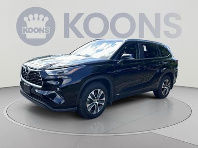 Used 2026 Toyota Highlander XLE w/ Protection Package #3 (TMS)