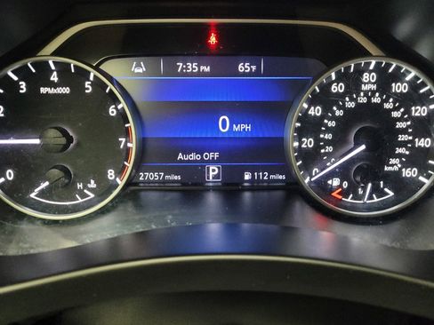 Used 2020 Nissan Murano SV AWD/4WD image 23