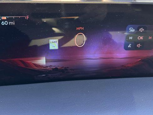 Used 2025 Lincoln Navigator Black Label image 26