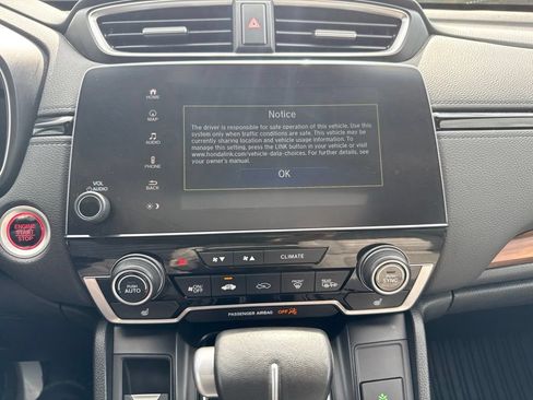 Used 2018 Honda CR-V Touring image 12