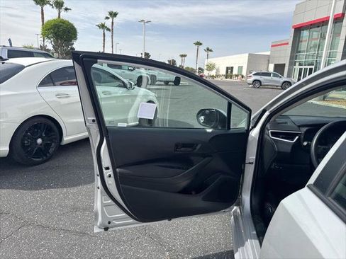 Certified 2025 Toyota Corolla LE image 12