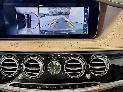 Used 2018 Mercedes-Benz S 560 Sedan image 14