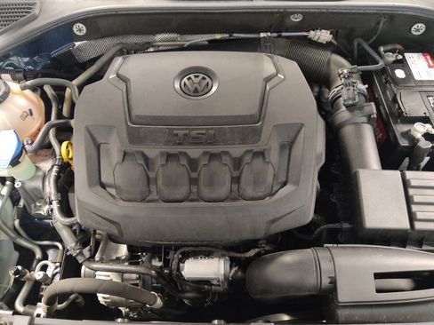 Used 2020 Volkswagen Passat 2.0T S image 30