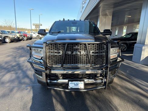 Used 2021 RAM 3500 Big Horn w/ Level 2 Equipment Group image 2