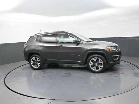 Used 2021 Jeep Compass Limited image 22