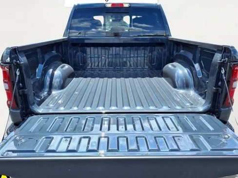 New 2026 RAM 1500 Express AWD/4WD image 5