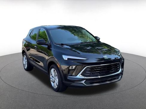 Used 2025 Buick Encore GX Preferred FWD image 3