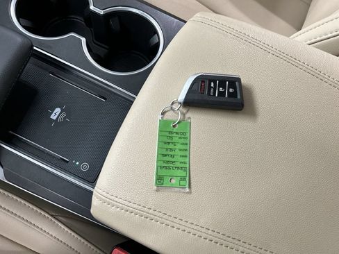 Used 2024 Acura MDX SH-AWD image 12