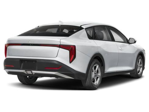 Used 2025 Kia K4 FWD image 2