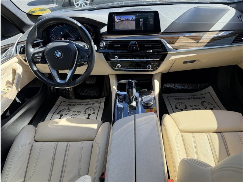 Used 2020 BMW 530i w/ Premium Package RWD image 26
