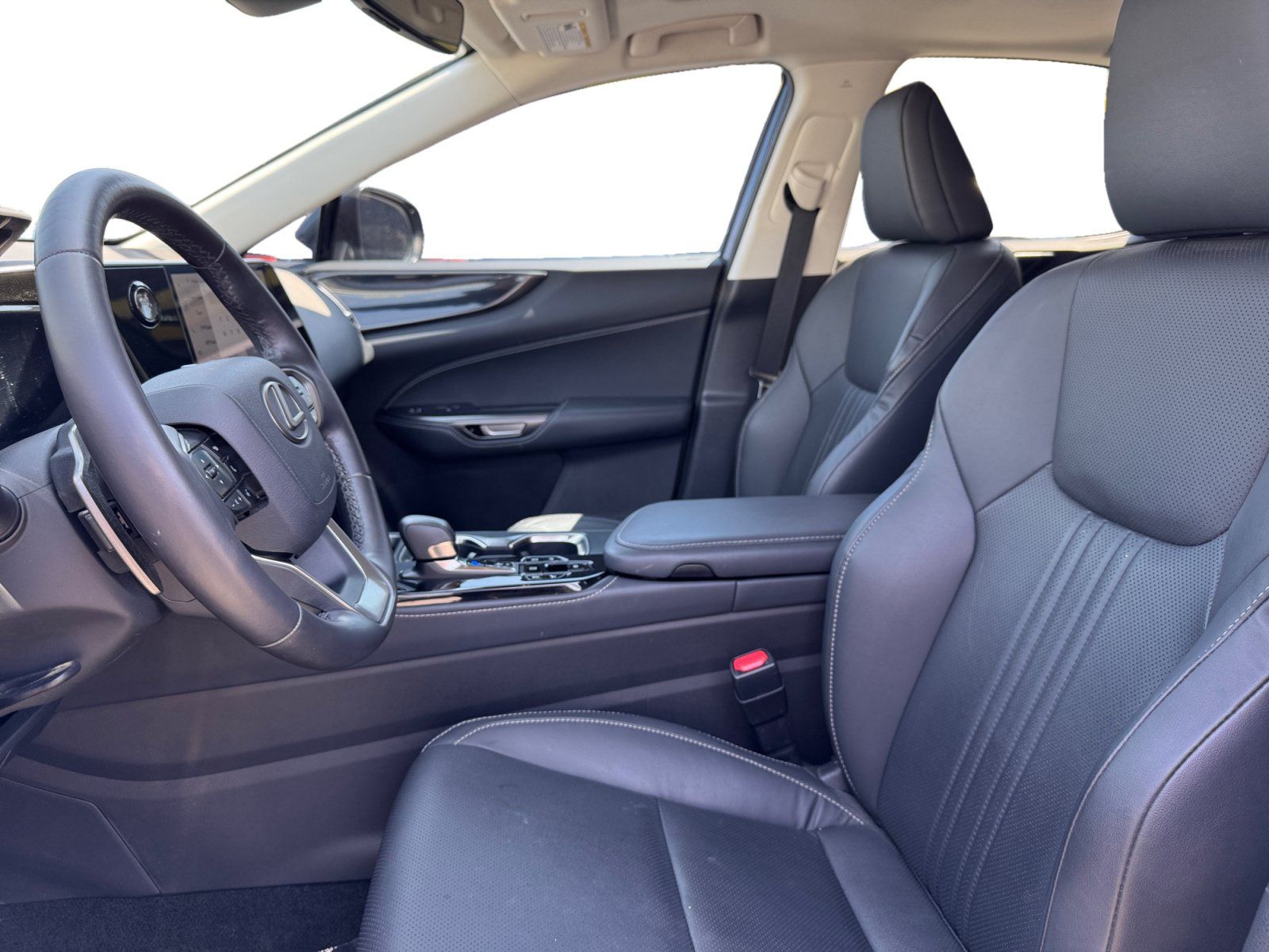 Used 2024 Lexus NX 350 AWD w/ Cold Area Package image 9