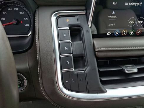 Used 2021 Chevrolet Suburban LS AWD/4WD image 25