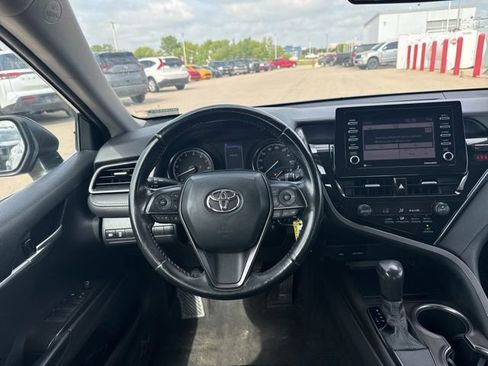Used 2021 Toyota Camry SE FWD image 26