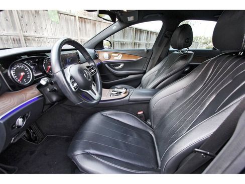 Used 2019 Mercedes-Benz E 300 image 15