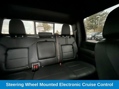 Used 2022 Chevrolet Silverado 3500 High Country w/ Z71 Off-Road Package image 15