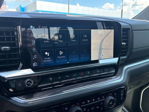 Used 2025 Chevrolet Silverado 2500 LTZ w/ Trail Boss Package AWD/4WD image 19