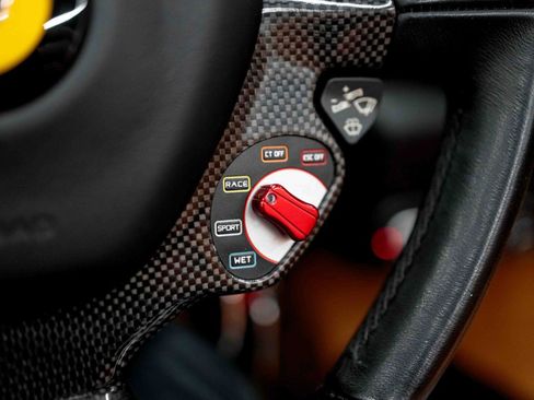 Used 2013 Ferrari 458 Spider RWD image 70