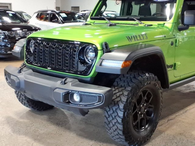 Used 2025 Jeep Wrangler Unlimited Sport AWD/4WD image 8