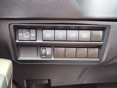 Used 2024 Toyota Tundra SR5 AWD/4WD image 31