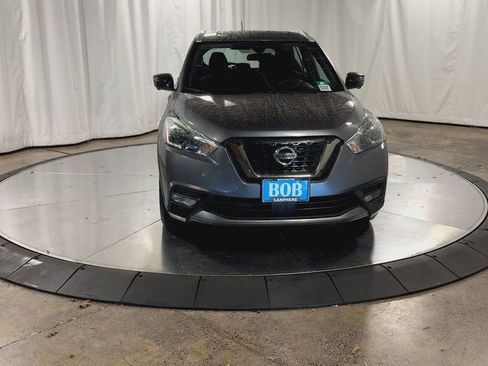 Used 2020 Nissan Kicks SR image 5