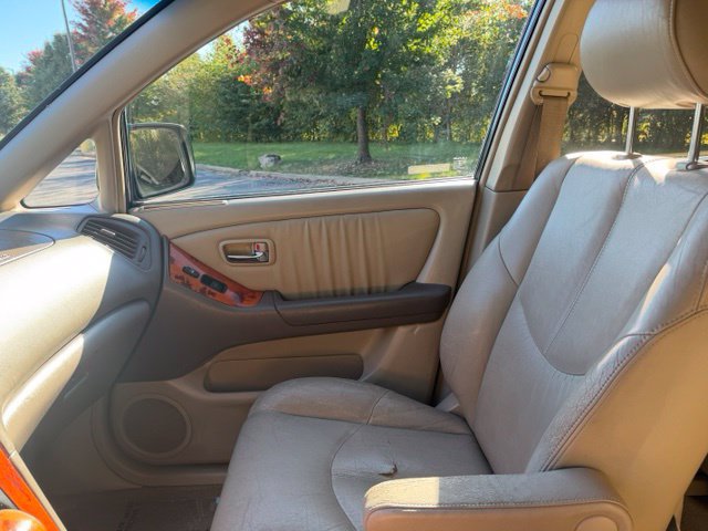Used 2002 Lexus RX 300 FWD image 11