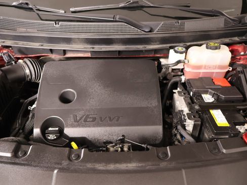 Used 2023 Chevrolet Traverse RS w/ LPO, Floor Liner Package FWD image 20