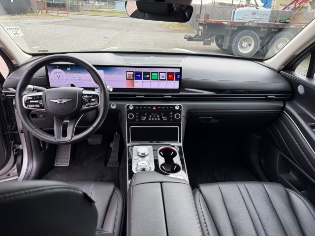 Used 2025 Genesis GV80 2.5T Standard AWD/4WD image 21