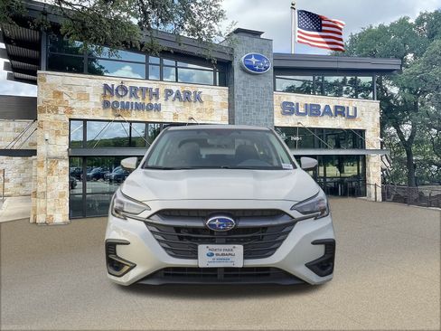 Used 2025 Subaru Legacy Premium AWD/4WD image 4