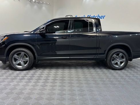 Certified 2023 Honda Ridgeline RTL image 2