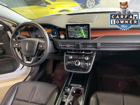 Used 2022 Lincoln Corsair Reserve w/ Equipment Group 201A image 15