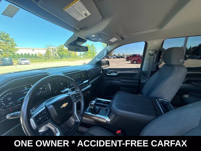Used 2023 Chevrolet Silverado 1500 LT AWD/4WD image 21